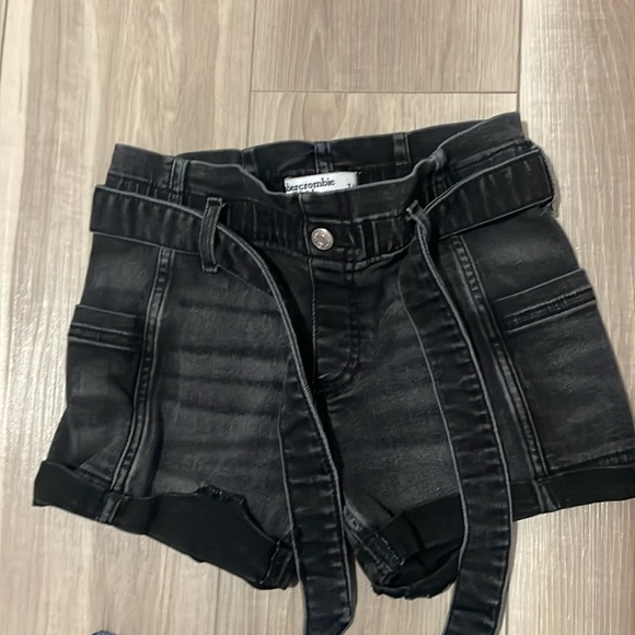 Abercrombie Kids shorts size 7/8 - Picture 3 of 4